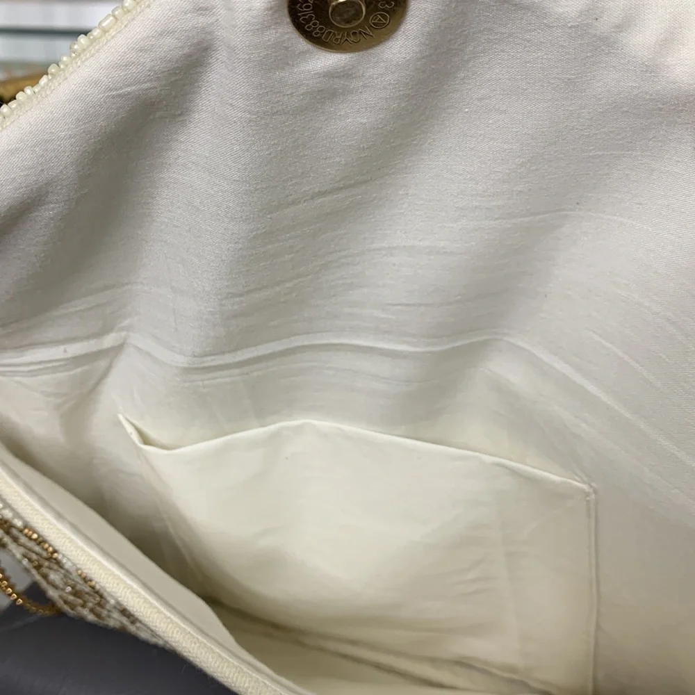 NEW Boutique Handbag - Picture 5 of 6